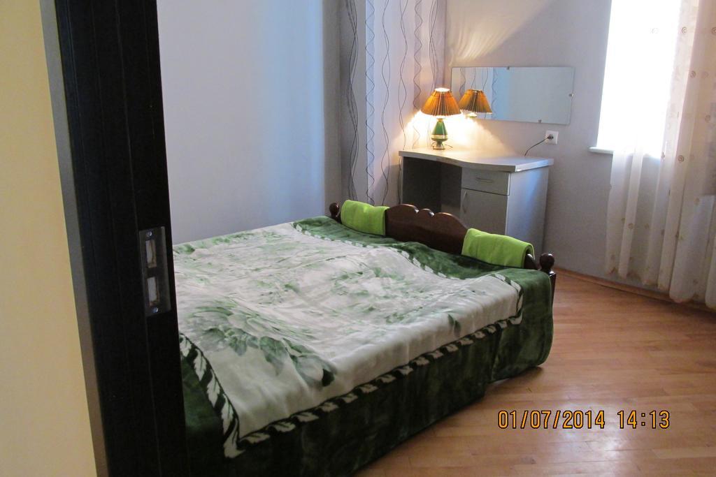 Guest House Lviv Грузия Kʼutʼaisi Quarto foto