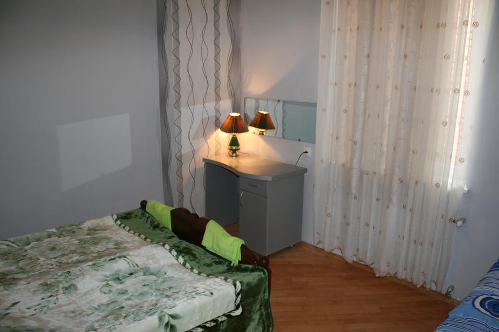 Guest House Lviv Грузия Kʼutʼaisi Quarto foto